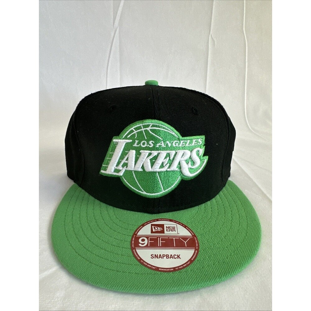 Los Angeles Lakers New Era 9Fifty SnapBack Adjustable Black and Green Hat One Sz